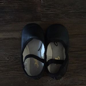 Little girls dance leotard and dance shoes